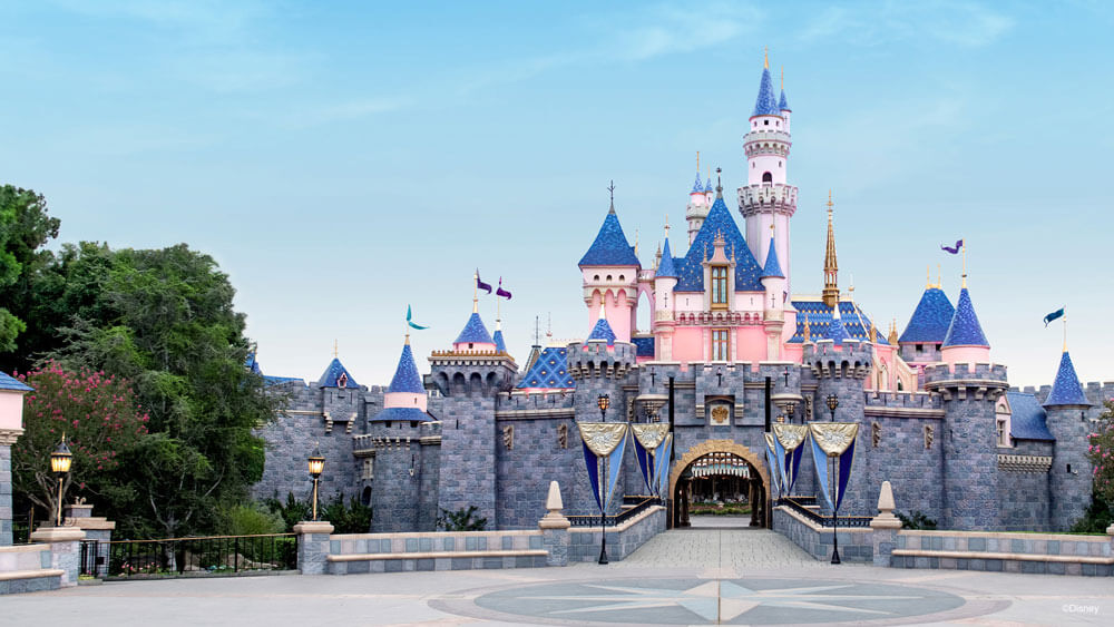 Disneyland Resort Now Only Accepting Reservations For July 15 And After