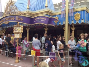 Anna and Elsa FASTPass