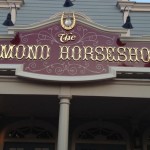 diamond horseshoe table-service