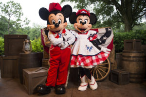 mickey's backyard bbq