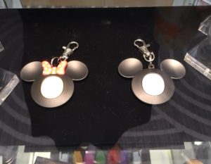magicband disney puck new style