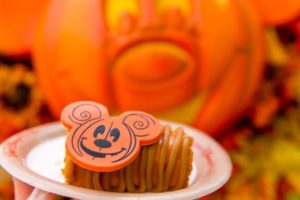 mickey's not so scary halloween party 2018 snack list