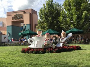 hollywood studios toy story walt disney world christmas decorations 20181