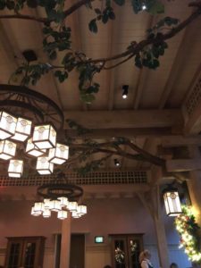 snow white storybook dining artist point disney's wilderness lodge title