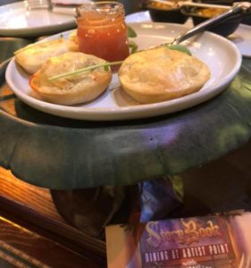 snow white storybook dining artist point disney's wilderness lodge title