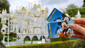 disneyland annual passport reservations