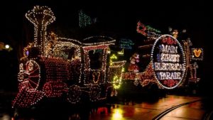 main street electrical parade disneyland 2019