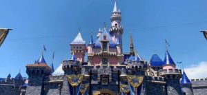 disneyland reopening 2021